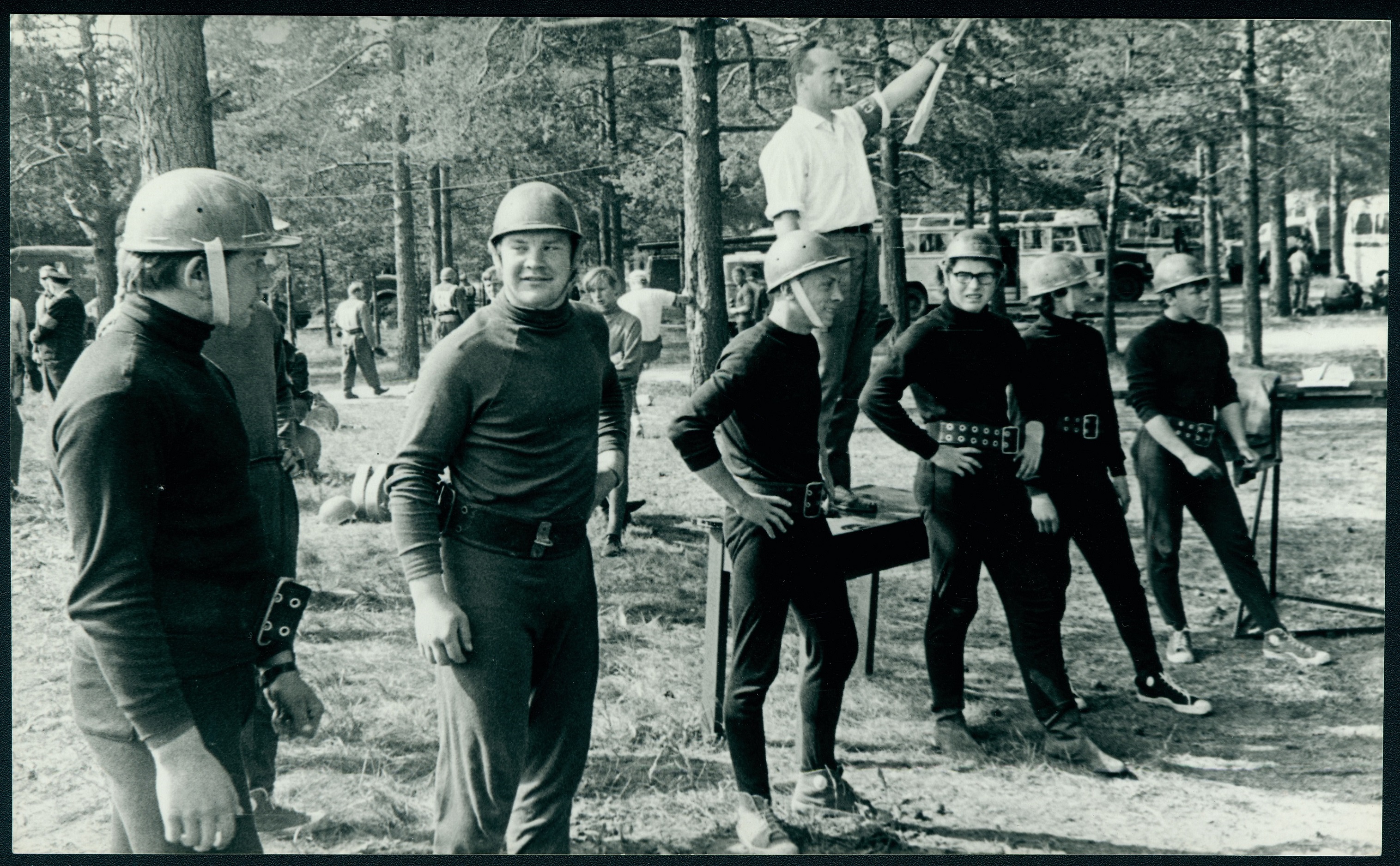 Vabariiklikud VT komandodevahelised võistlused, võistkond tõmberedeli stardi ootel