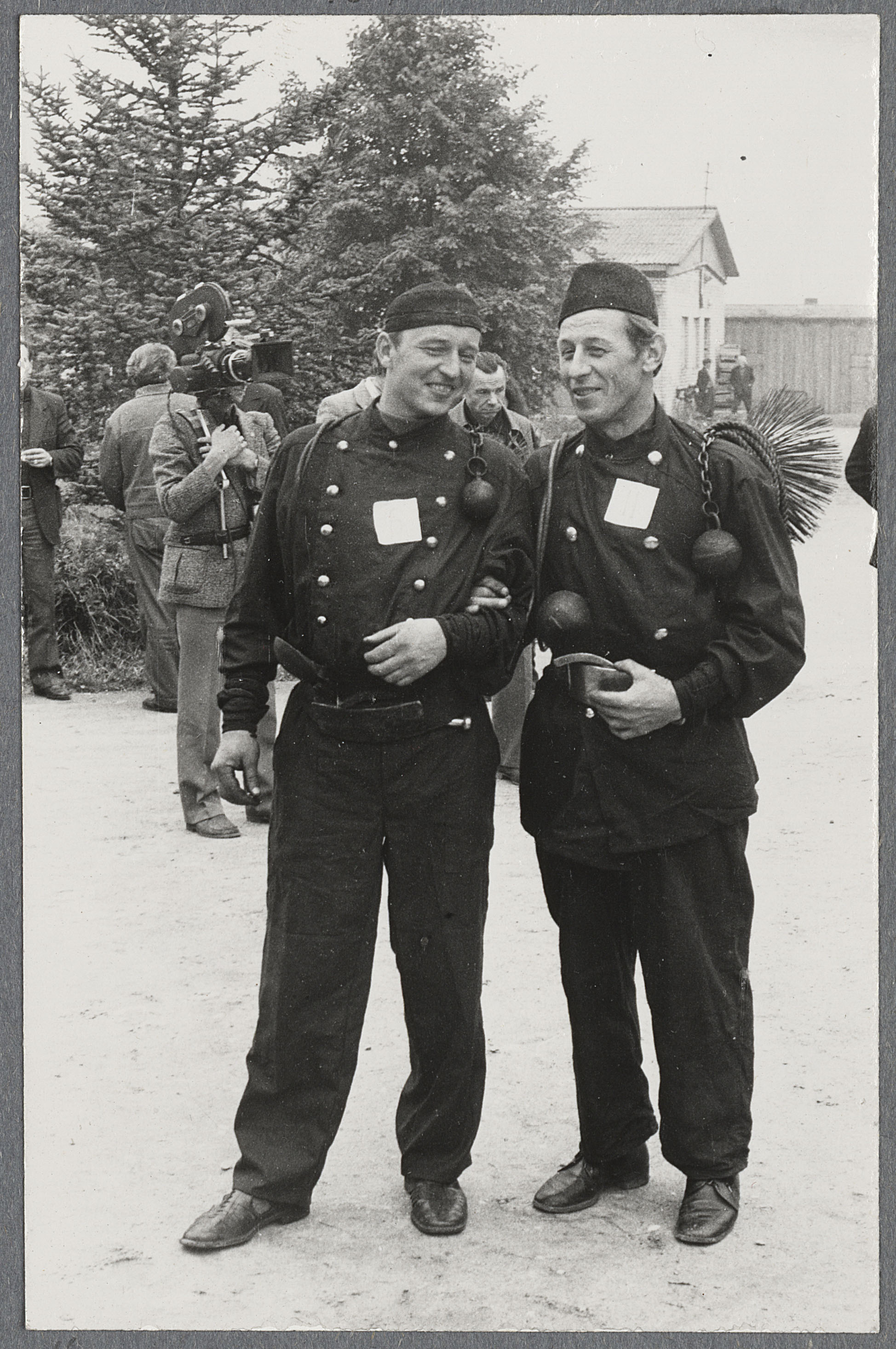 T.Maajärv ja H.Lokk I korstnapühkijate kutsemeisterlikkuse võistlusel, 1981.a.