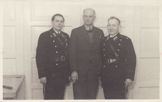 Tuletõrjujate grupifoto