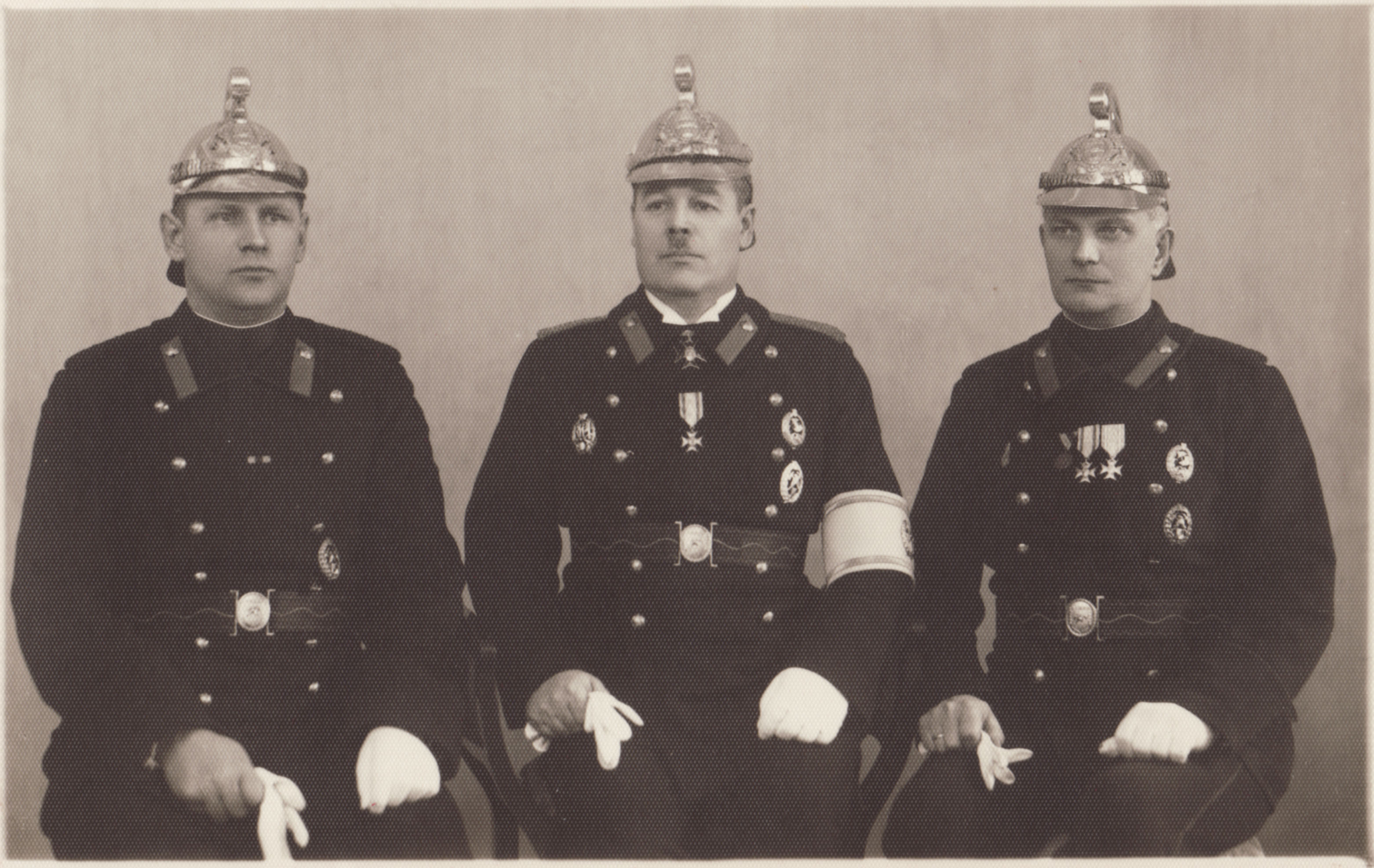 Tuletõrjujate grupifoto.