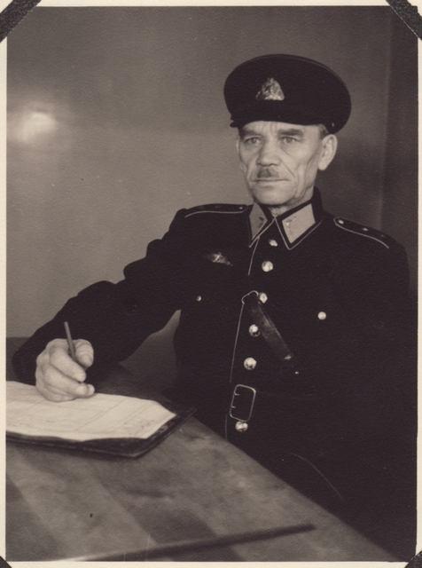 Tallinna Kutselise Tuletõrje II komando valvevanem Jakob Viljamaa