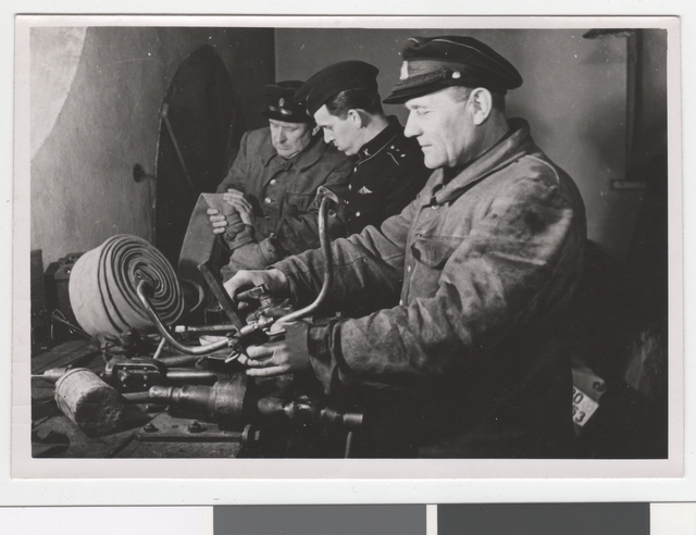 Tallinna Kutselise Tuletõrje remonditöökojas.