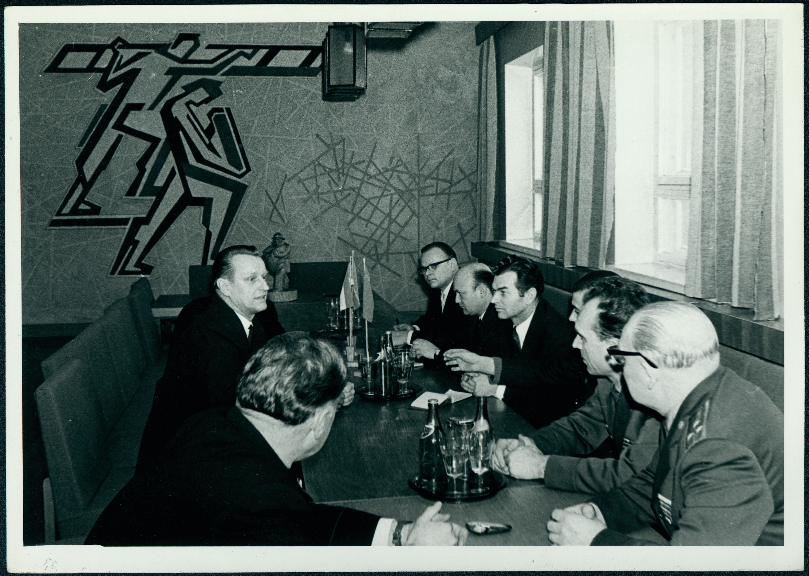 Tšehhoslovakkia tuletõrjejuhtide delegatsioon vastuvõtul EVVTÜ-s.