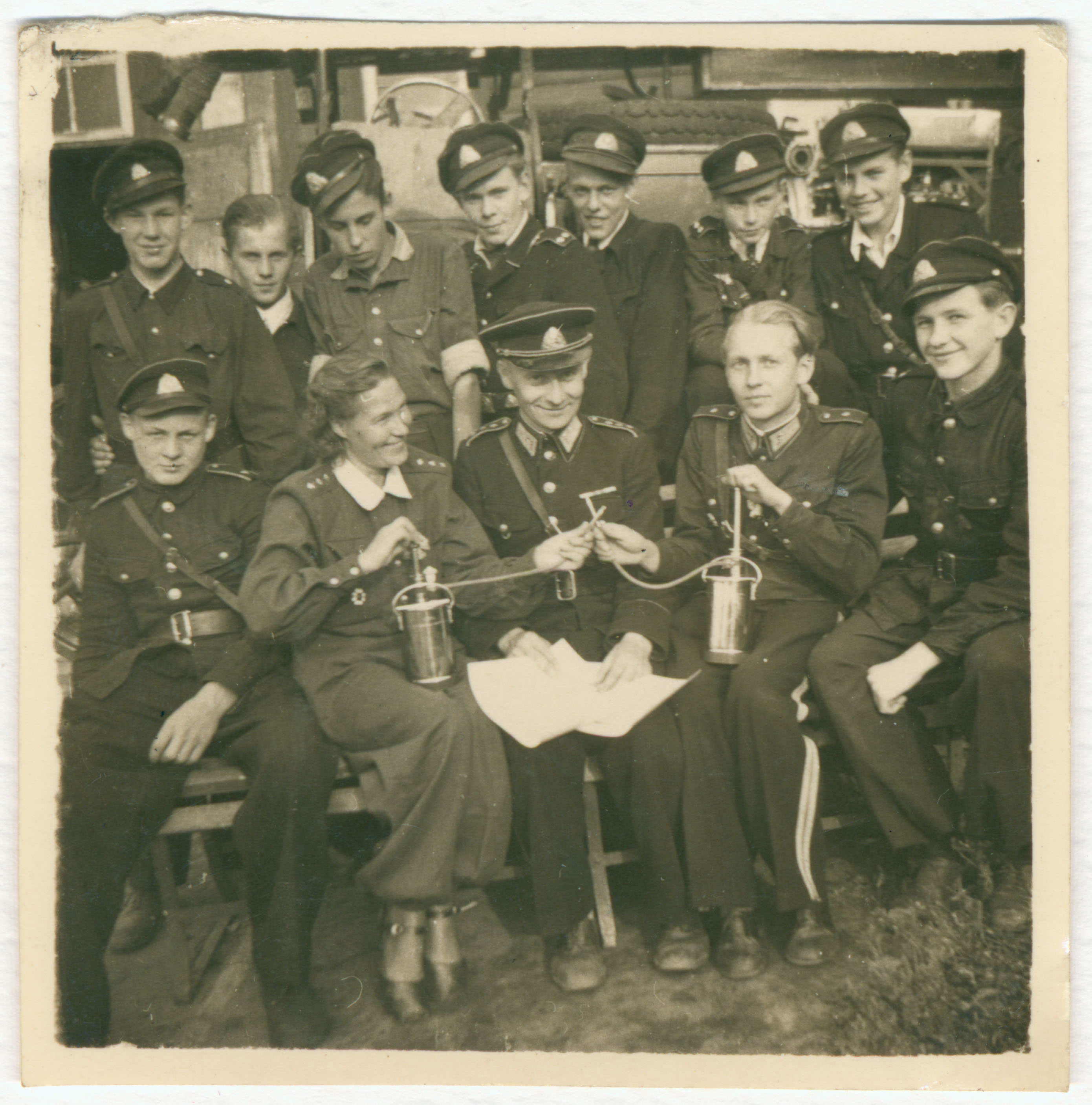 Tallinna VTÜ Lõuna divisjoni noorte võistkond pärast võistlust