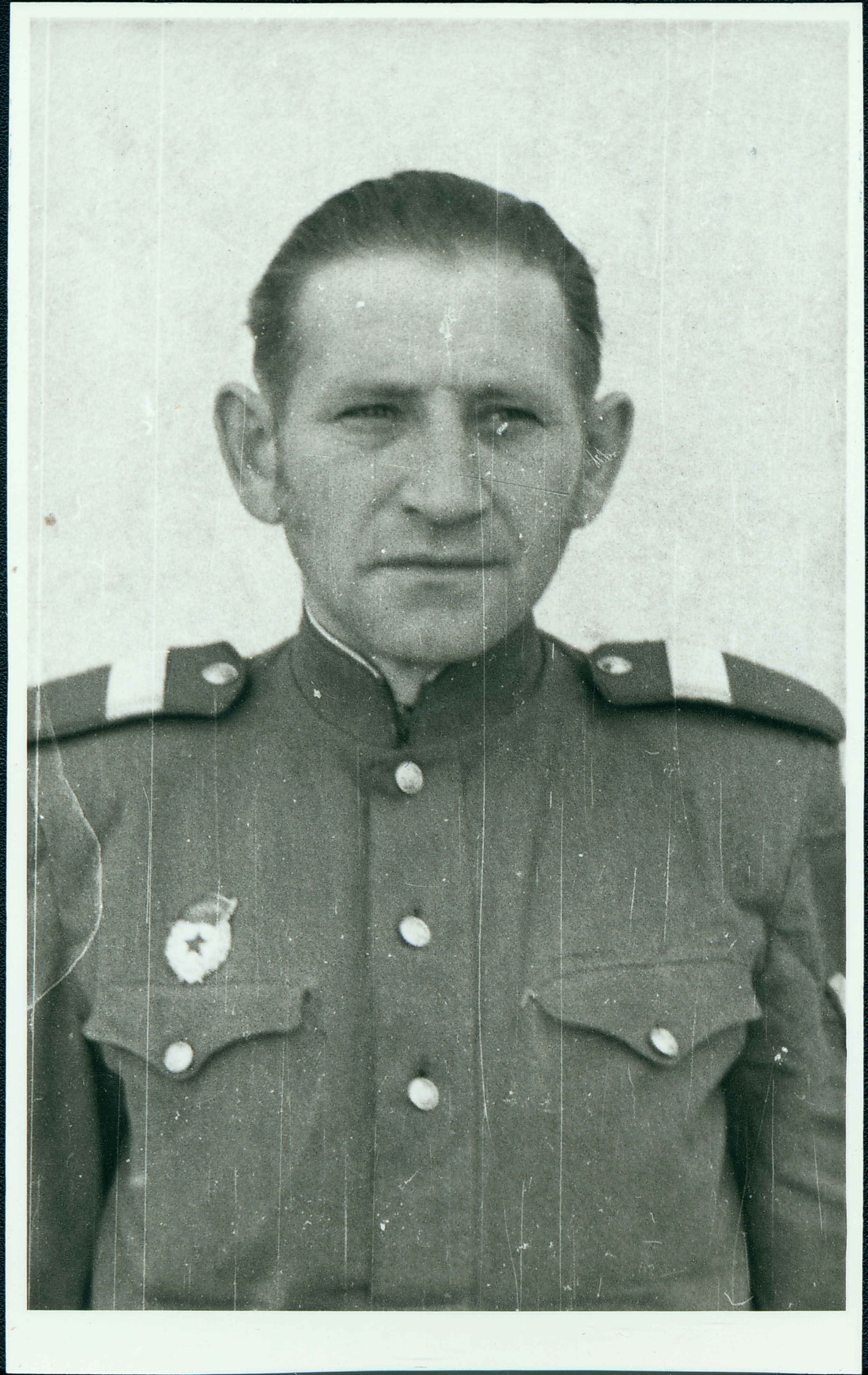Portree: Helmut Oks. III ÜSTK vanemtuletõrjuja.