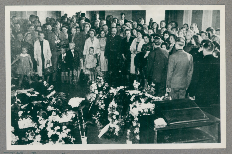 Valveautojuht Feliks Kangro ja tuletõrjetehnika remonditsehhi lukksepa Harald Sepsivarti matused