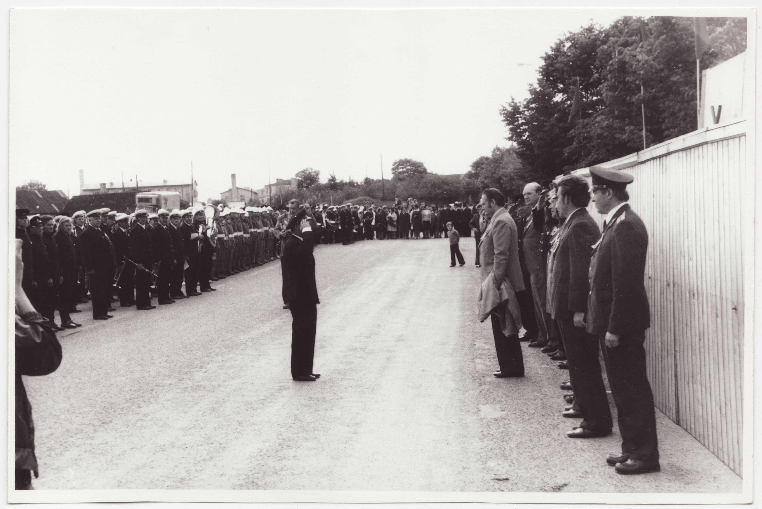 Rakvere VTÜ 100.a. tähistamine: raport paraadiks valmisolekuks, 1977.a.