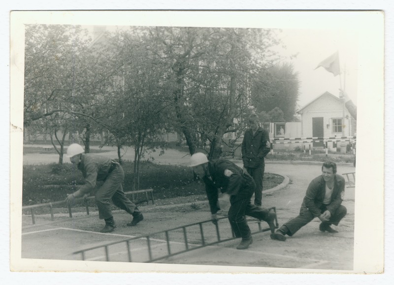 Tuletõrjevõistlus staadionil
