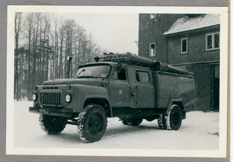 Hiiumaa TÜ tuletõrjeauto AЦ-30/53