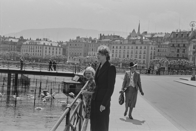 Selma Kurvits ja Elo Kurvits reisil linde vaatlemas