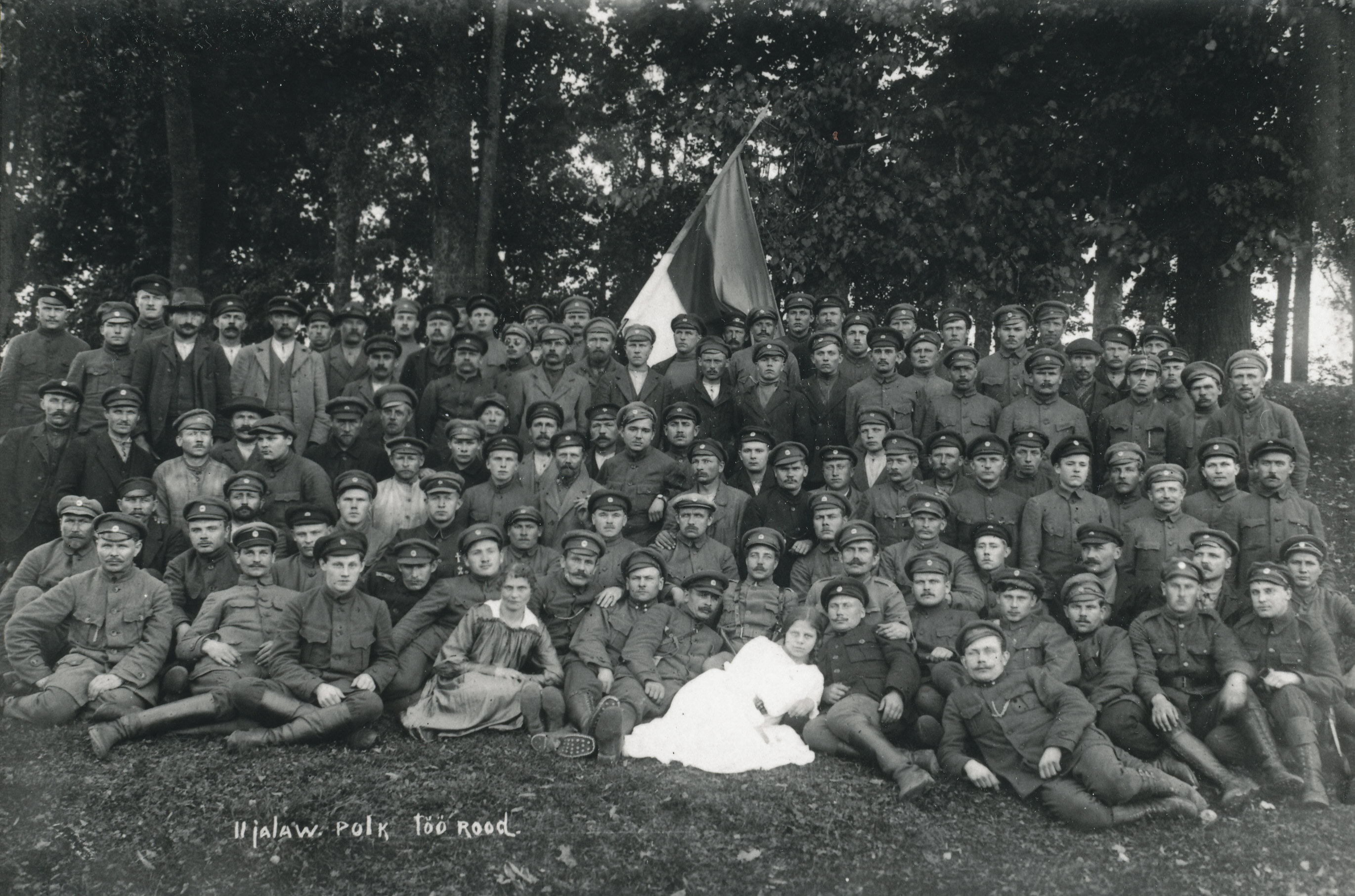Foto. 2. jalaväepolgu töörood 1919.a. Jaan Niiluse foto.