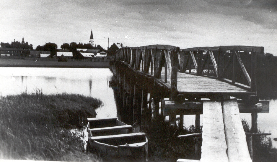 Foto. "Itaalia sild" Võru lähistel Võhandu jõel.