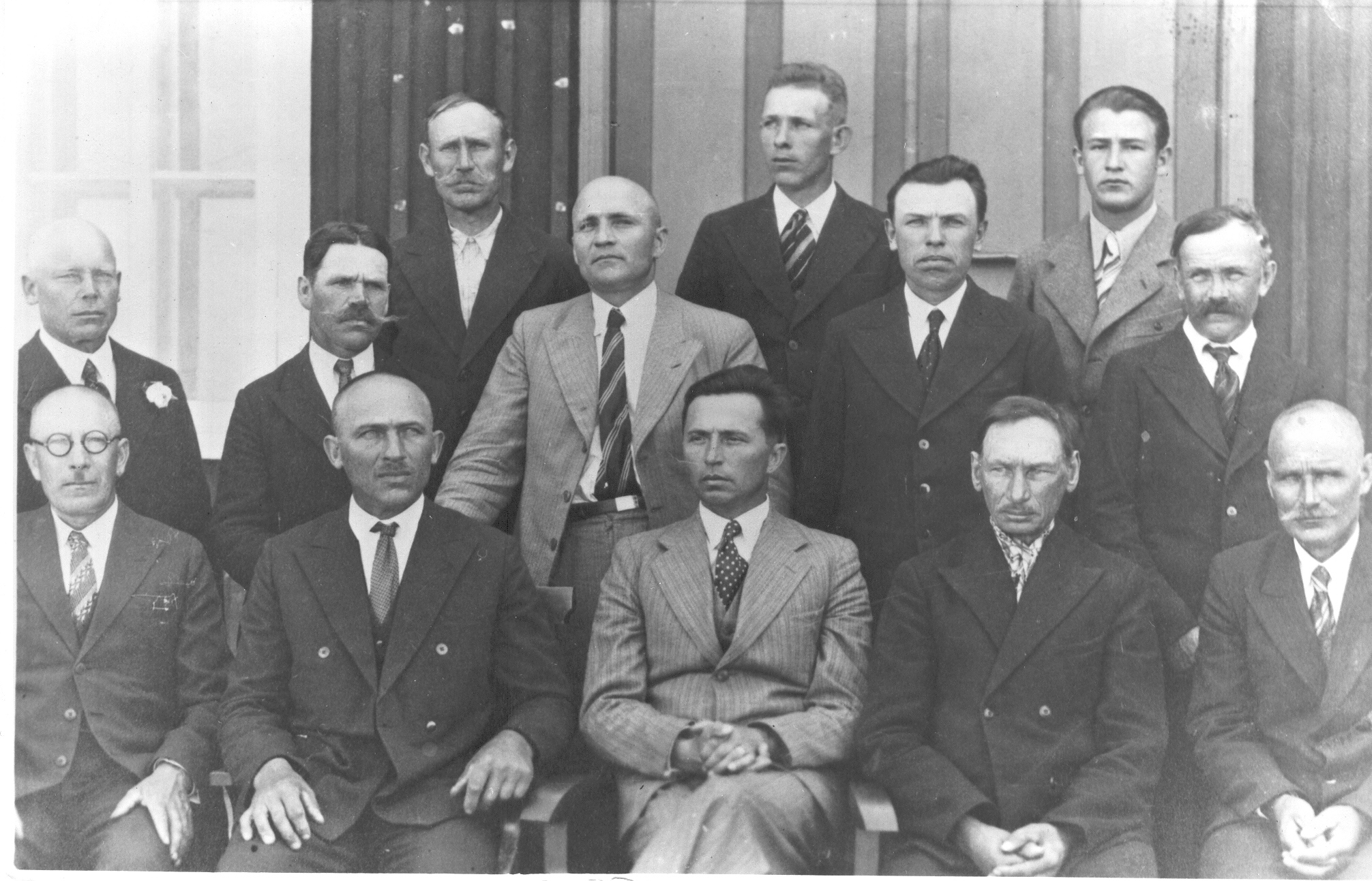 Foto. Misso  Seltsimaja juhatus 1933.a. paiku.