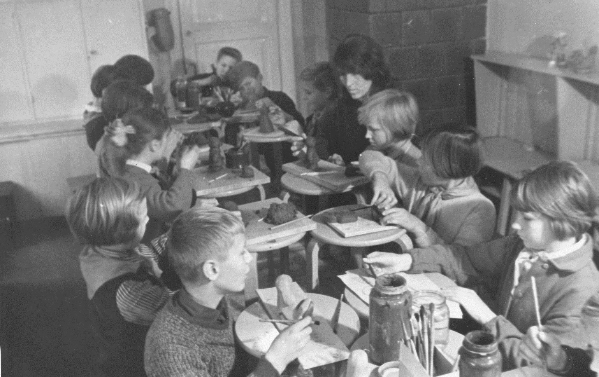 Foto. Võru Pioneeride Maja kunstiringis 1965-1966.aastal.