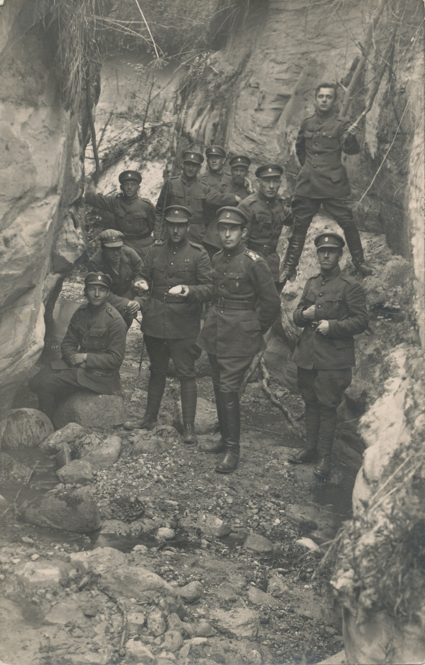 Foto.  7. rügemendi orkester Hinni kanjonis 1924.a.