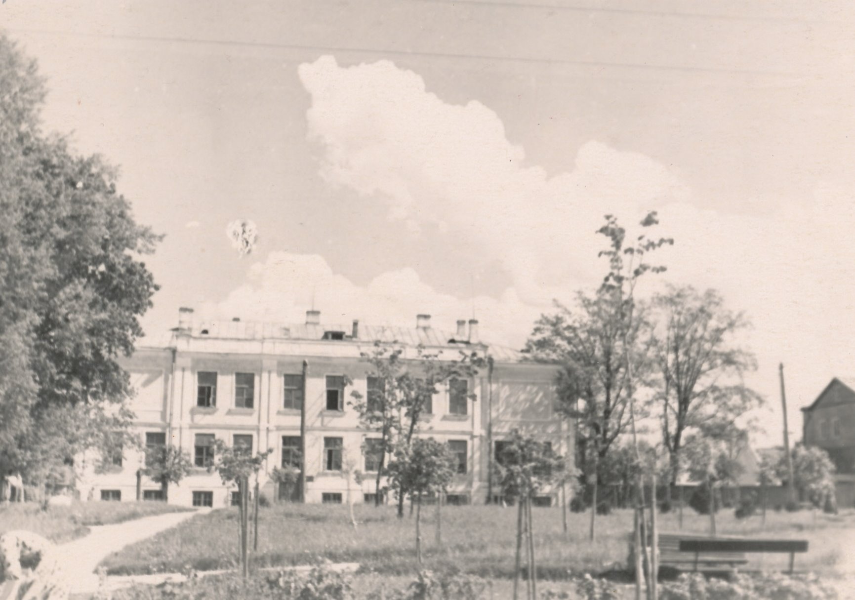 Foto. Võru I 7-a. Kool enne  juurdeehitust