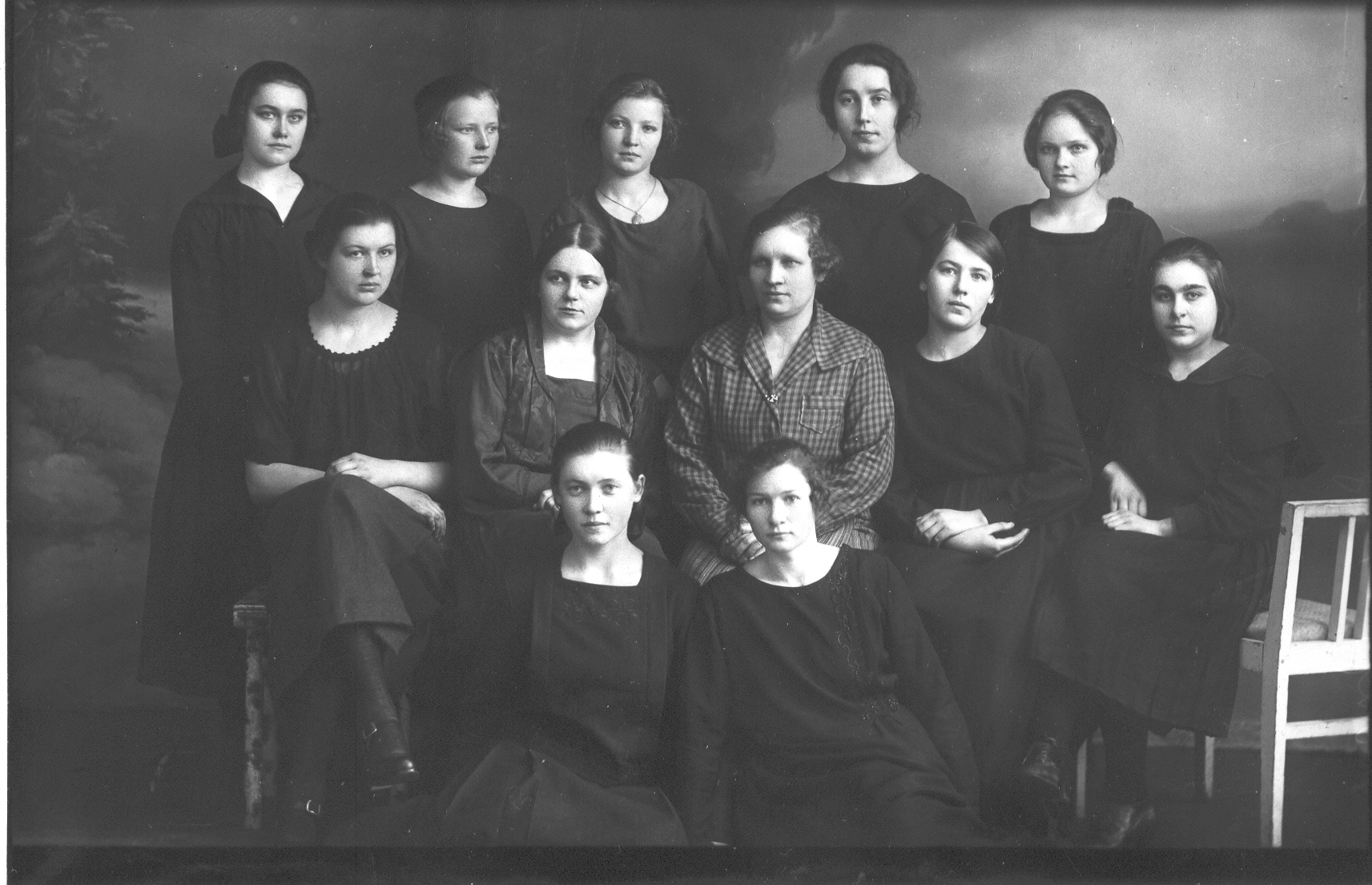 Foto. Võruhõimu käsitöökursuse õpilasi 16. märtsil 1925.a.