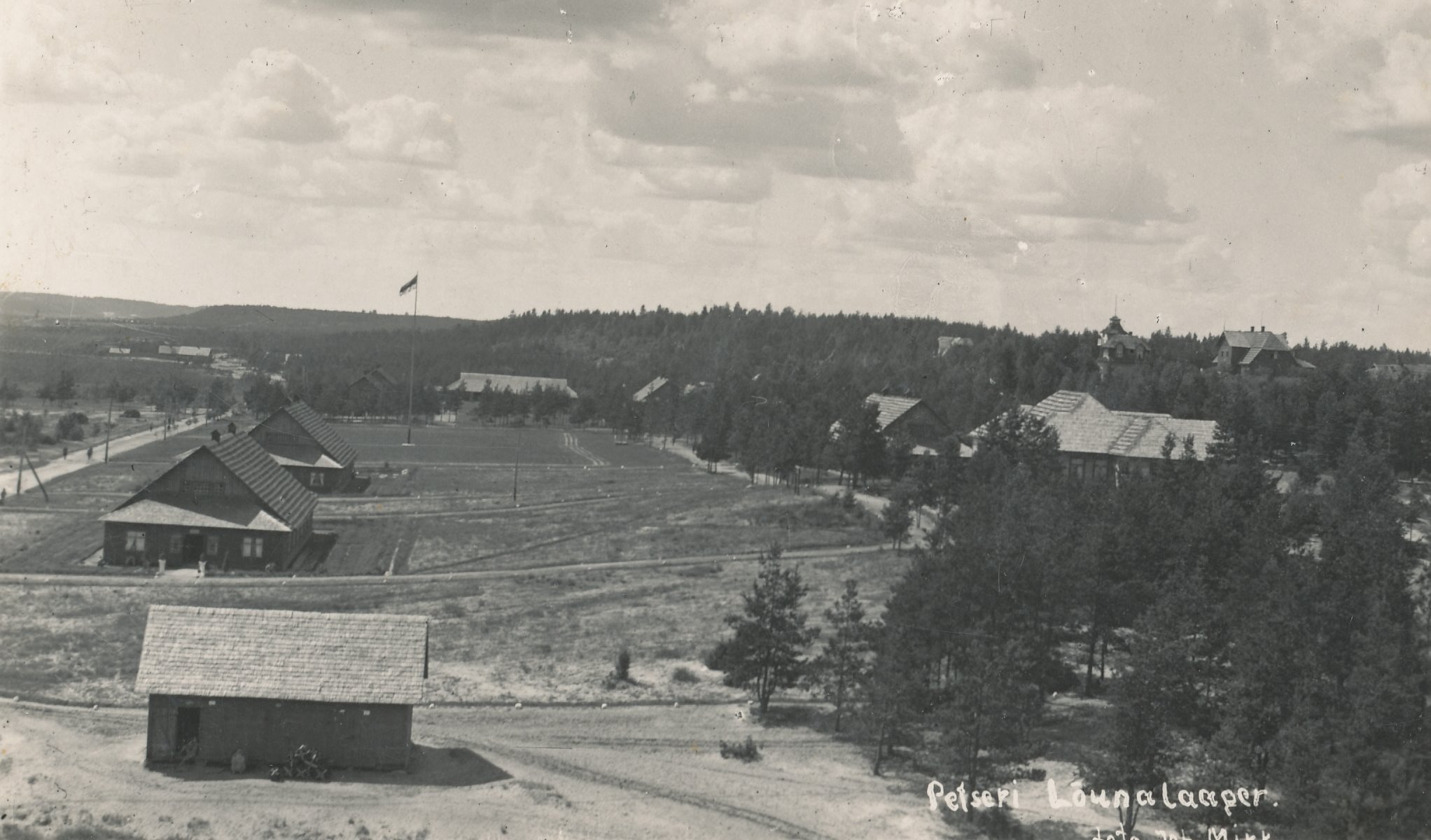 Foto. Eesti kaitseväe Petseri Lõunalaager 1938.a. suvel.Joh. Miku foto.
