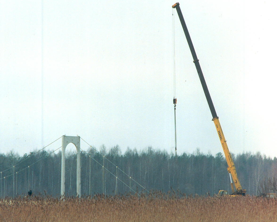 Foto. Roosisaare rippsillaehitustööd. 1998.