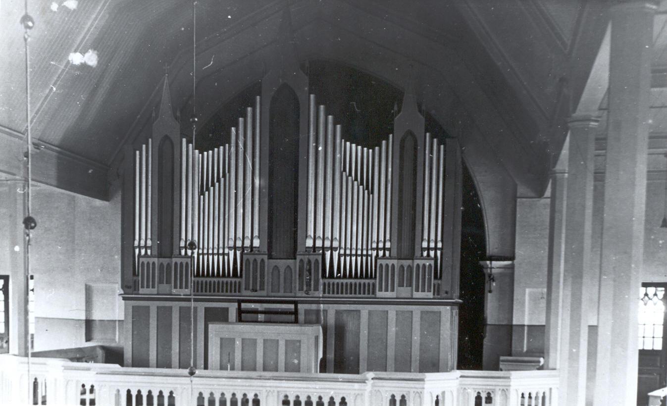 Foto. Narva Peetri kiriku oreli prospekt 1936.a.