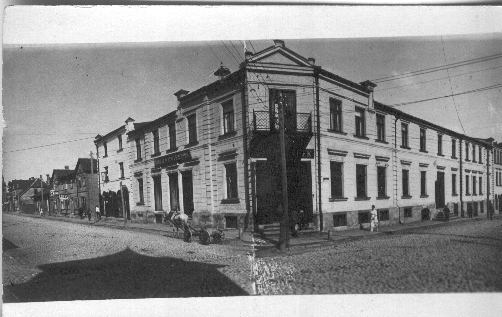 Foto. Võru apteegihoone enne 1917.a.