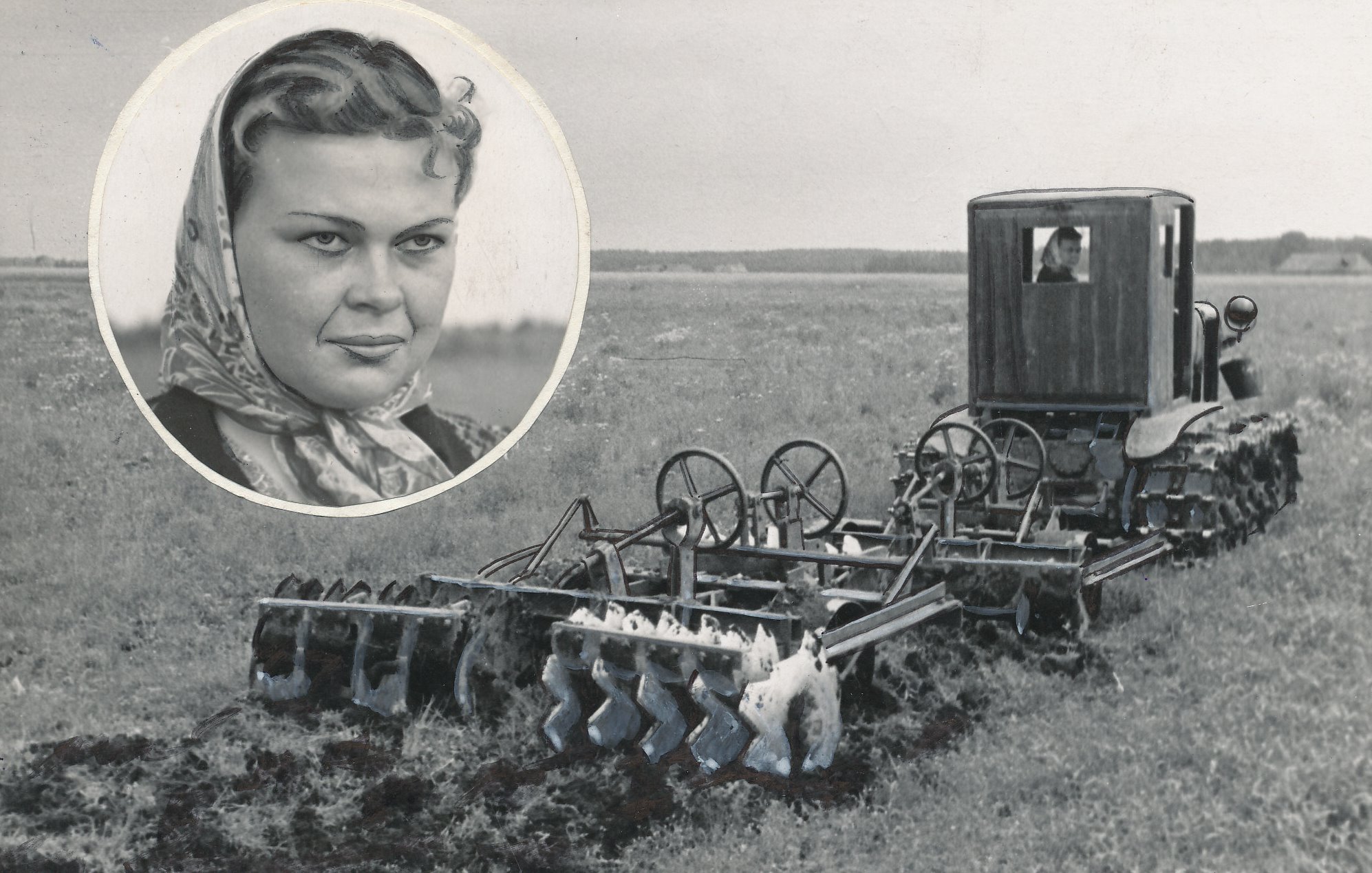 Foto.  Uudismaa harimine Räpina rajooni Stalini nim. põllumajanduslikus artellis "Sõõris" traktorist H. Kohv 1953.a.juulis