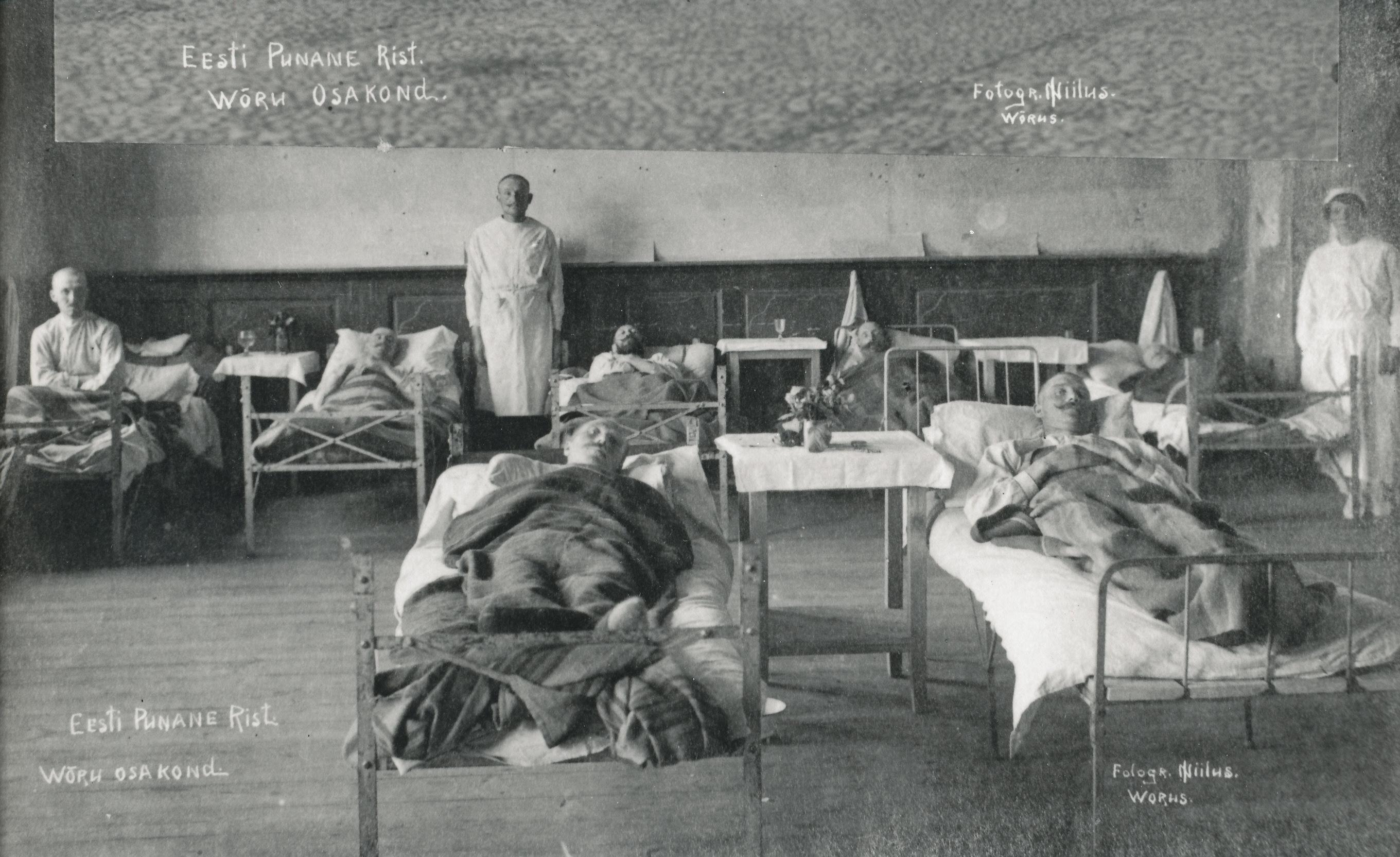 Foto. Eesti Punase Risti Võru  osakonna haigla sisevaade 1919.a. Jaan Niiluse foto.