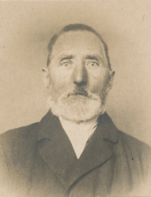 Foto. Rosenbaum - kauaaegne Sõmerpalu valla Vasksaare külakooli õpetaja..