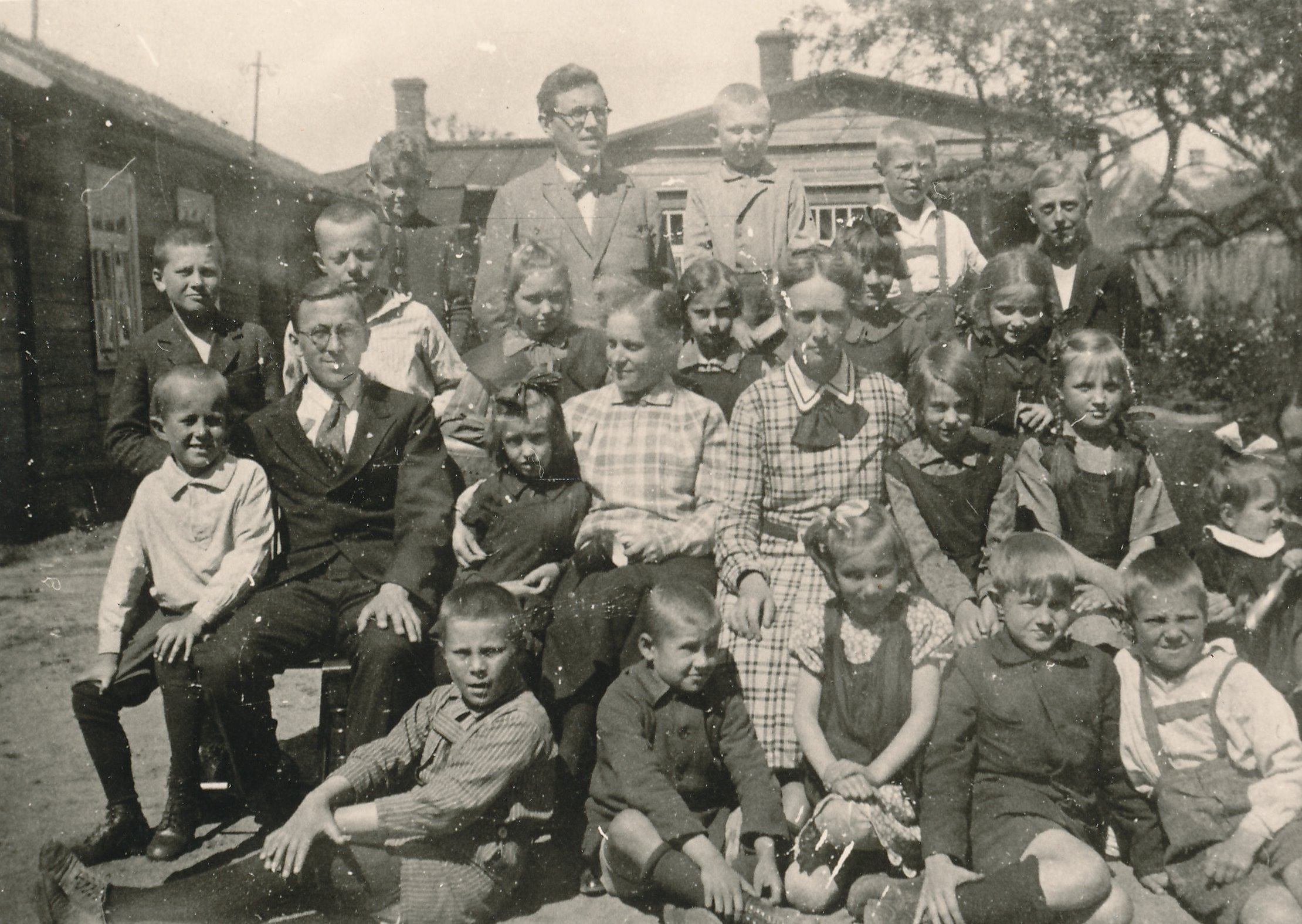 Foto. Võru saksa kooli õpetajad ja õpilased 1930. nd. a.
