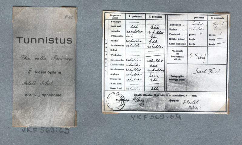 Fotoalbum.  Navi algkool. Navi algkooli III klassi õpilase Sibul , Adolfi 1927/28.õ.a.  tunnistuse esikülg.