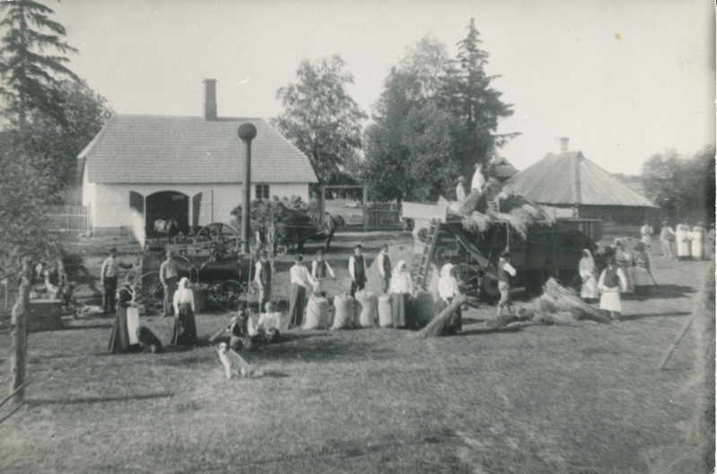 Foto. Rehepeks mõisas