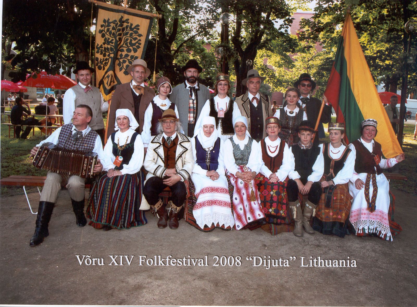 Foto "Võru XIV Folkfestival 2008 "Dijuta" Lithuania