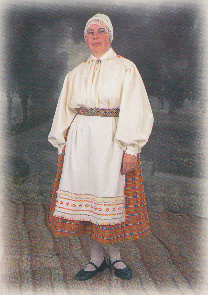 Postkaart. Eesti rahvarõivad. Võrumaa.Rõuge naine 1996.a.