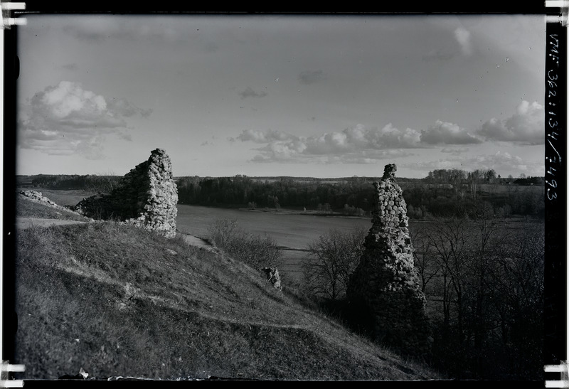 klaasnegatiiv Viljandi, vaade Kaevumäelt järvele 1934 F T. Parri