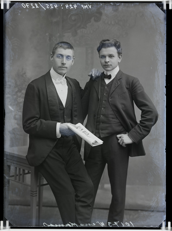 fotonegatiiv, Jaan Vanakamar ja ? (2 meest), u 1909, foto J. Riet