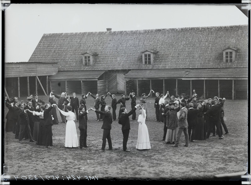 fotonegatiiv, Viljandi, Anton Õunapuu võimlemis- ja laulumängude kursus, 1908, foto J. Riet
