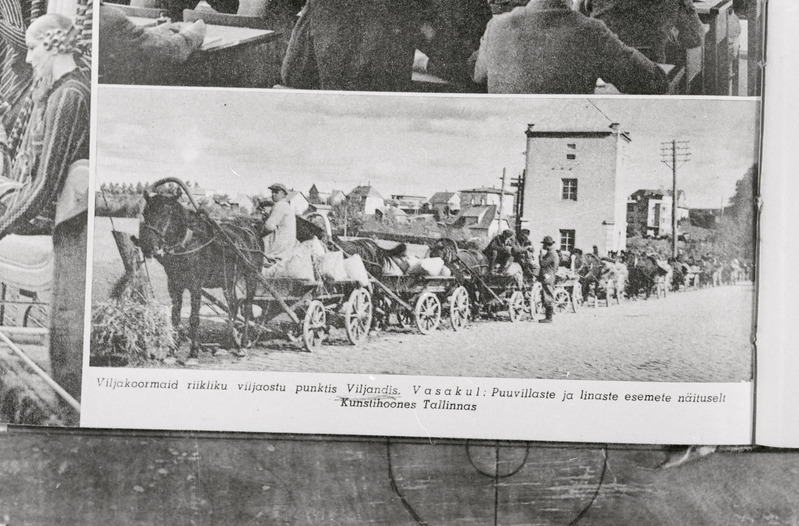 negatiiv, Viljandi, Vaksali tn, viljakoormad riiklikus viljaostupunktis, 1940?