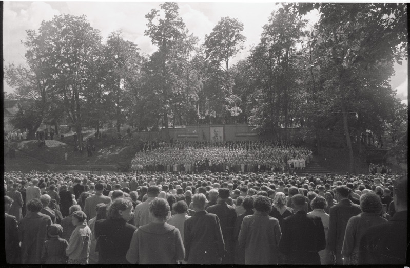 negatiiv, Viljandi Laulupidu, ühendkoorid ja publik, 1960
