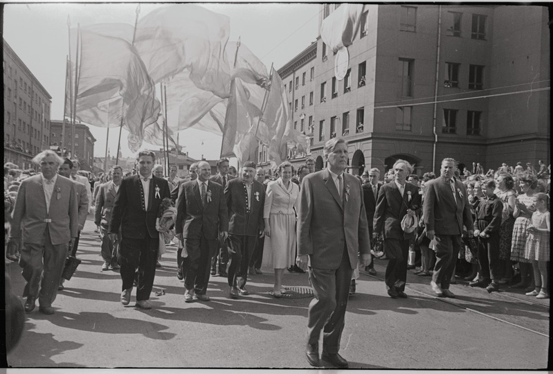 negatiiv, ENSV Üldlaulupidu, rongkäik, 1960