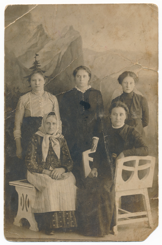foto, perefoto, Mari Orik, Johanna Orik, Marie Orik, Marri Orrik, Kadri Orrik, u 1915 foto J. Allikas & M. Teng