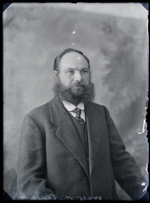 negatiiv Jaan? Pintsel, foto J. Riet, neg 24725, 1917