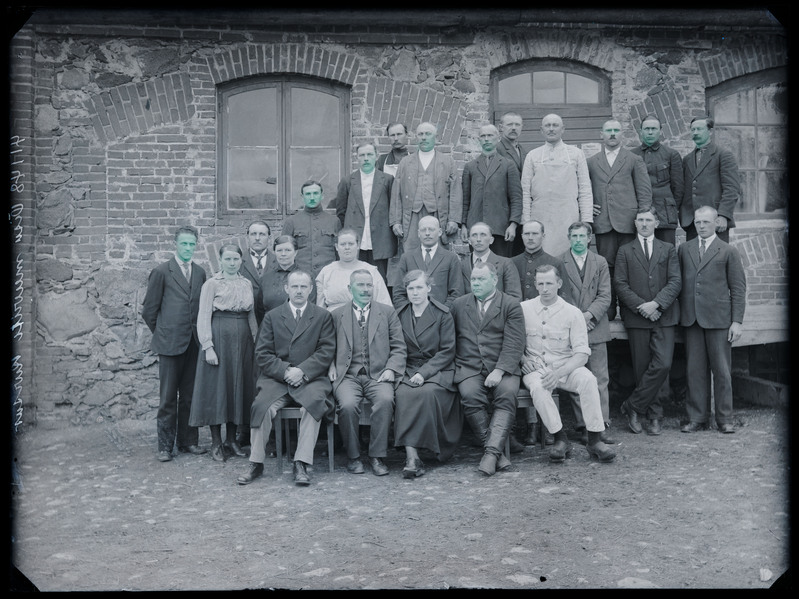 negatiiv Õisu, meierite kursus, grupp, foto J. Riet, neg 41418, 1923