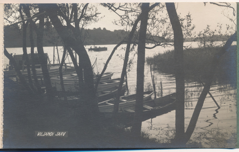 foto albumis Viljandi järv, paadisadam u 1920 foto Parikas