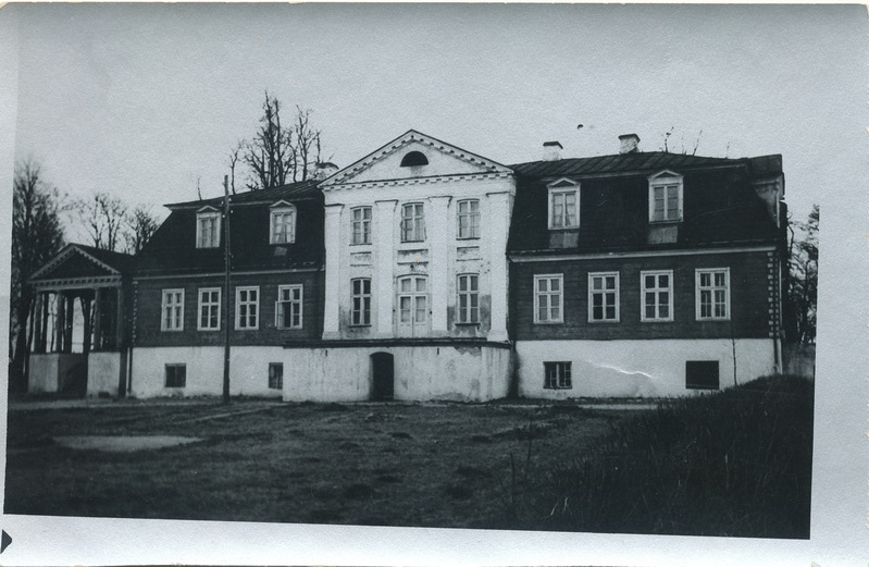 Kuigatsi mõisahoone