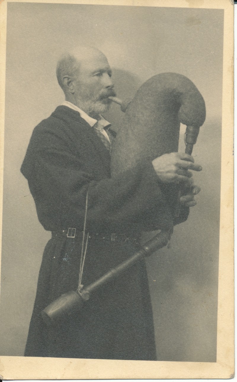 Torupilli-Juss Sangastest