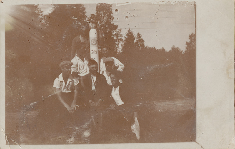 Eesti - Läti piiripost Ipikus