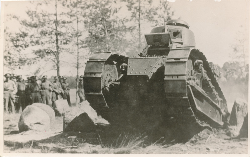 Vabadussõja-aegne Inglise tank