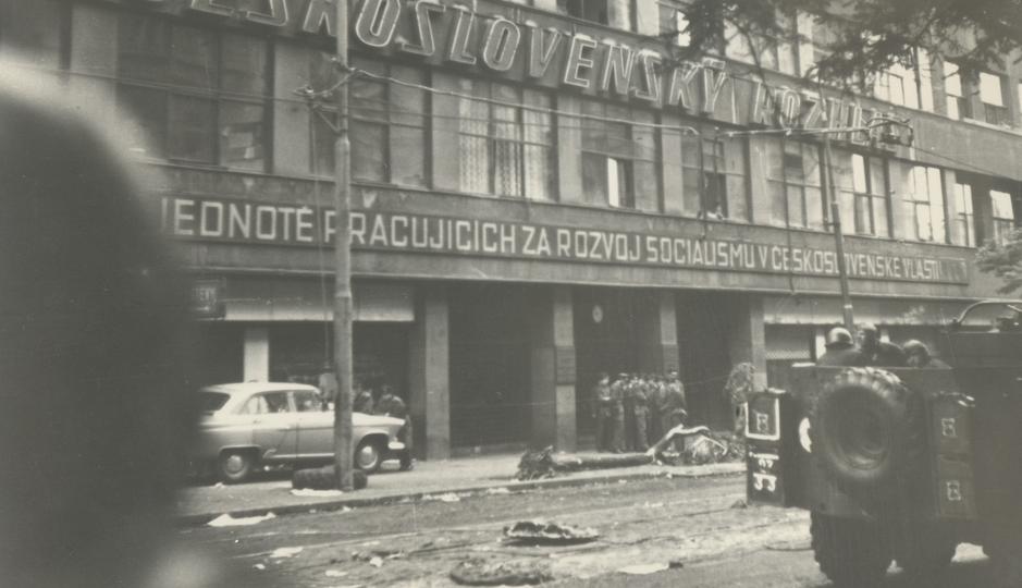 Czech radio department. 21. August 1968