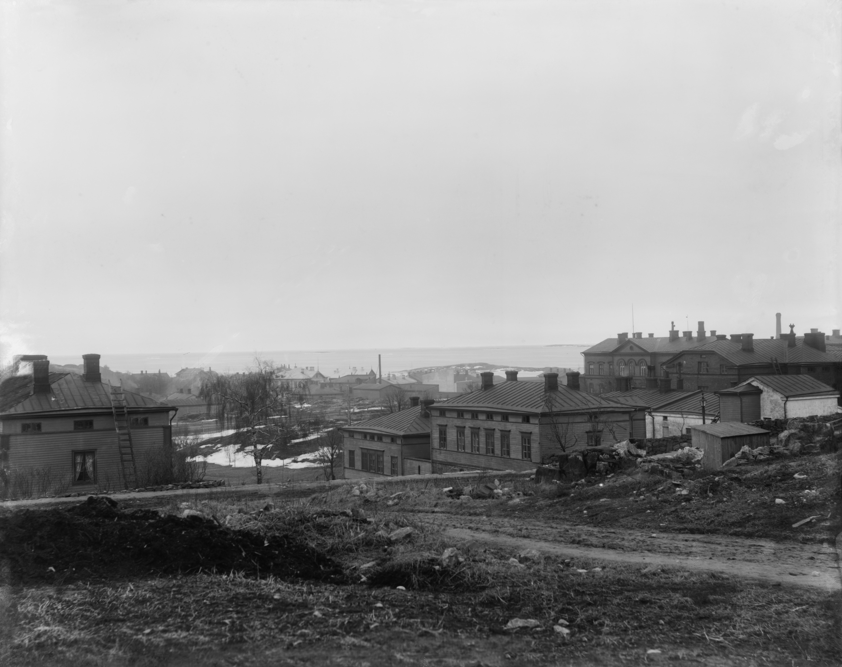 Näkymä Tähtitornin vuorelta etelään