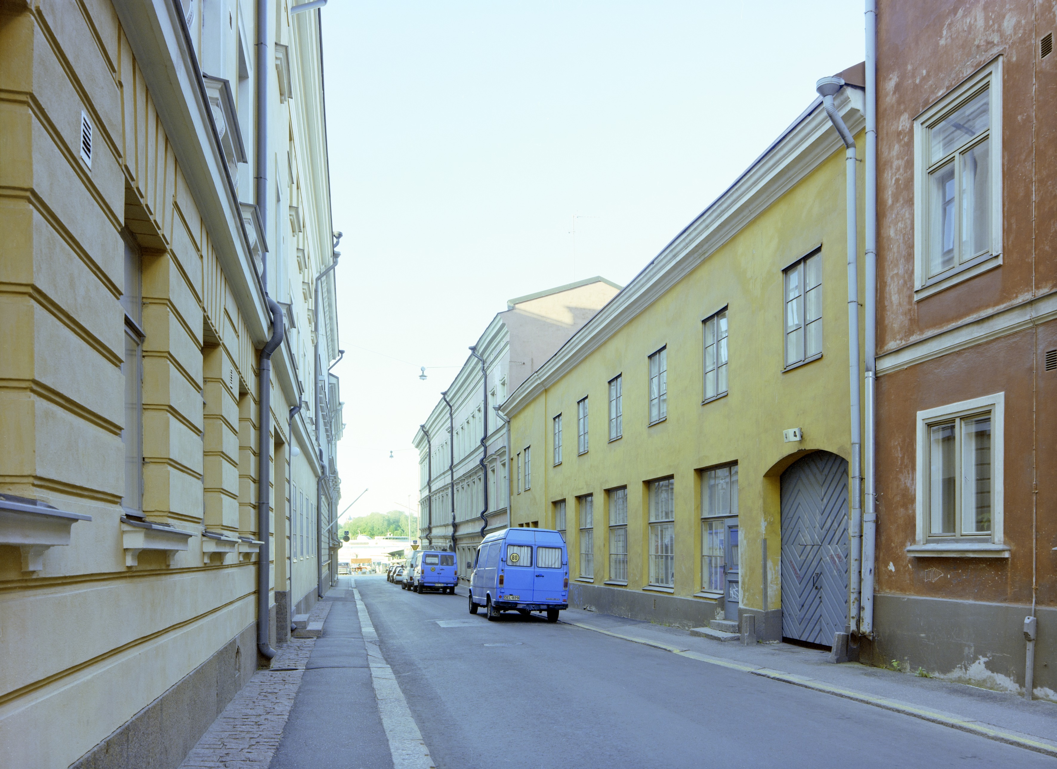 Helenankatu 5 (left) and 4, 2 (all)